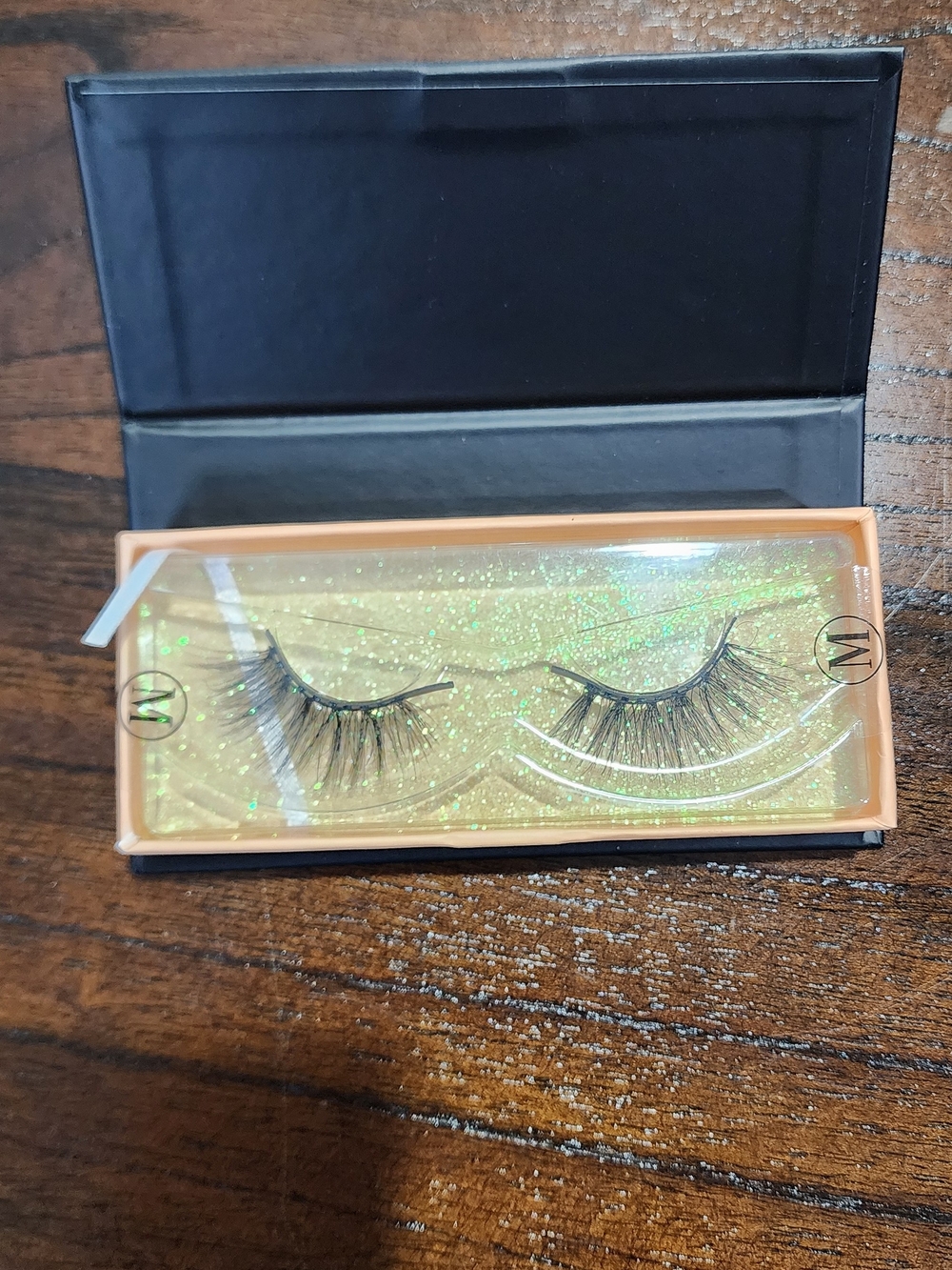 Sassy Lash Magnetic Eyelashes - Black